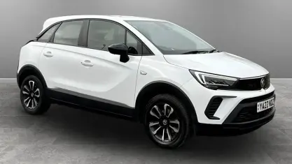 Used Vauxhall Crossland Design Edition 131 HP (96 kW) 2023 SUV