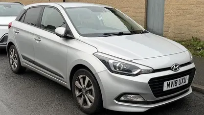 Used Hyundai i20 Premium 101 HP (74 kW) 2018 Hatchback