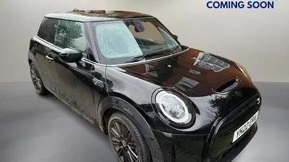 Used 2023 Mini Cooper Level 3 Hatchback | £14,950 (Fair price)