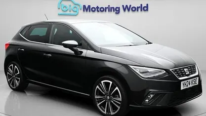 Begagnad Seat Ibiza XCELLENCE Lux 110 HK (80 kW) 2024 Svart Halvkombi