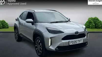 Used Toyota Yaris Hybrid Design 116 HP (85 kW) 2026 Estate
