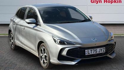 Nouă MG MG3 Trophy 194 CP (142 kW) 2026 Hatchback