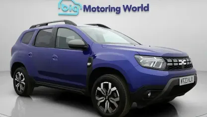 Begagnad Dacia Duster Journey 91 HK (66 kW) 2023 Blå SUV