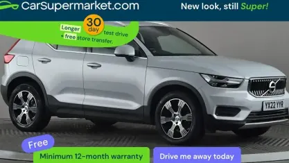 Usado Volvo XC40 Inscription 163 CV (119 kW) 2021 Plateado SUV