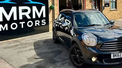 Used Mini Cooper Countryman 122 HP (89 kW) 2012 Black SUV