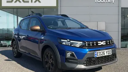 New Dacia Sandero Extreme 110 HP (80 kW) 2026 Yellow Hatchback