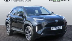 Black Used 2023 Toyota Yaris Cross Design SUV | £21,750 (Fair price)
