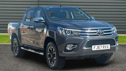 Used Toyota HiLux 150 HP (110 kW) 2020 Pickup
