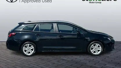 Used Toyota Corolla 122 HP (89 kW) 2022 Black Estate