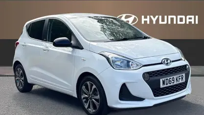 Used Hyundai i10 67 HP (49 kW) 2019 White Hatchback