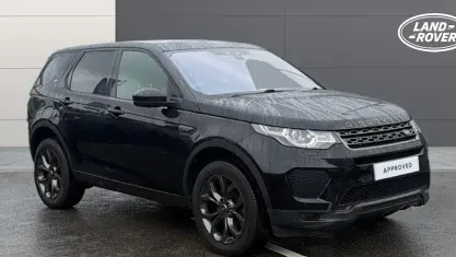 Used Land Rover Discovery Sport Landmark 180 HP (132 kW) 2019 Narvik black SUV