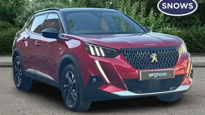 Used Peugeot 2008 GT 131 HP (96 kW) 2022 Red SUV