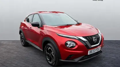 Used Nissan Juke N-Connecta 114 HP (83 kW) 2025 Red SUV