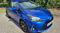 Blue Used 2019 Toyota Yaris Hybrid Hatchback | £14,350 (Fair price)