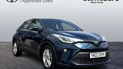 Used Toyota C-HR 140 HP (102 kW) 2026 Blue SUV