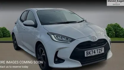 Used Toyota Yaris Hybrid Design 116 HP (85 kW) 2026 Hatchback