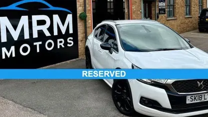 Used DS Automobiles DS4 120 HP (88 kW) 2017 White Hatchback