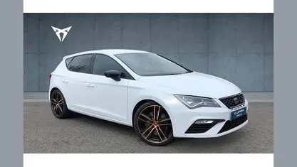 Used Seat Leon CUPRA 290 HP (213 kW) 2020 White Hatchback