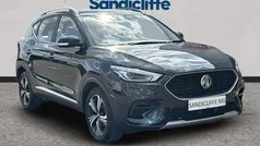 Metallic black pearl Used 2022 MG ZS Excite Sedan | £13,060 (Fair price)