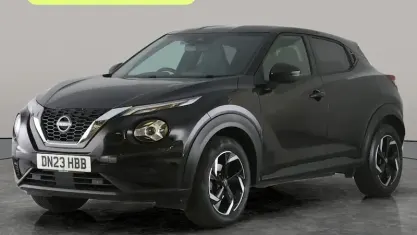 Used Nissan Juke N-Connecta 114 HP (83 kW) 2023 Black SUV