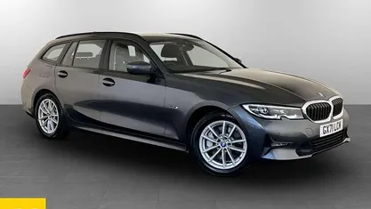 Used BMW 330e Impressive 292 HP (214 kW) 2021 Estate