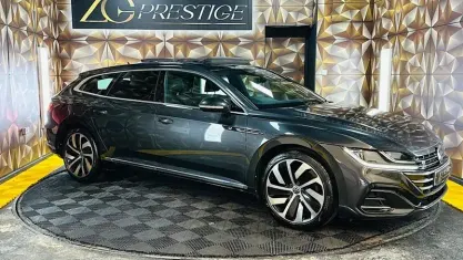 Usado VW Arteon R-line 190 HP (139 kW) 2024 Carrinha