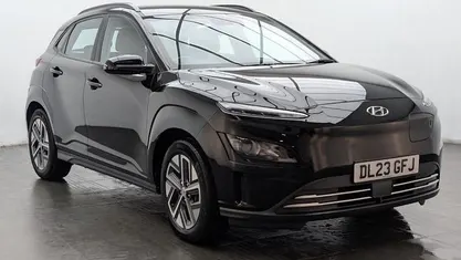 Black Used 2022 Hyundai Kona SE SUV | £13,350 (Fair price)