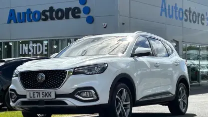 Używany MG HS Exclusive 162 KM (119 kW) 2023 SUV