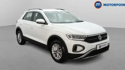 Used VW T-Roc Life 110 HP (80 kW) 2023 White SUV