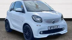 White Used 2019 Smart ForTwo Coupé Coupe | £8,000 (Fair price)