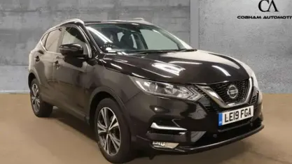 Used Nissan Qashqai N-Connecta 160 HP (117 kW) 2019 Black SUV