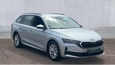 Silverbrilliant silver metallic Used 2024 Skoda Octavia SE Technology Estate | £20,350 (Fair price)
