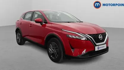 Used Nissan Qashqai Acenta Premium 158 HP (116 kW) 2022 Red SUV