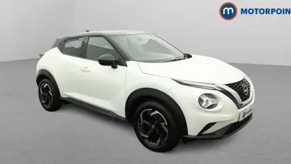 Usado Nissan Juke N-Connecta 114 HP (83 kW) 2023 Branco SUV