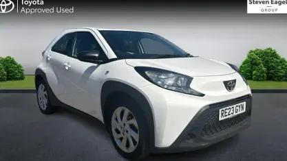 Used Toyota Aygo X PURE 72 HP (52 kW) 2025 SUV