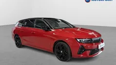 Red Used 2024 Vauxhall Astra Estate | £18,549 (Fair price)