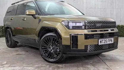 Used 2025 Hyundai Santa Fe SUV | £46,280 (Fair price)