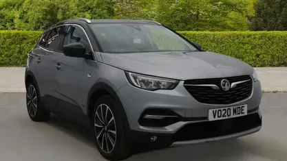 Usata Vauxhall Grandland X Business 300 CV (220 kW) 2020 Grigio SUV