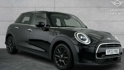 Used Mini Cooper Classic 136 HP (100 kW) 2022 Black Hatchback