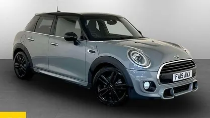 Used 2019 Mini Cooper Hatch Hatchback | £12,295 (Fair price)
