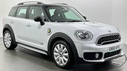 Used 2018 Mini Cooper S Hatchback | £16,012 (Fair price)