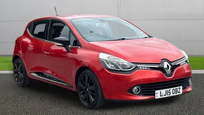 Used Renault Clio IV Dynamique 90 HP (66 kW) 2015 Hatchback