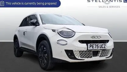 Used Fiat 600 La Prima 101 HP (74 kW) 2025 SUV