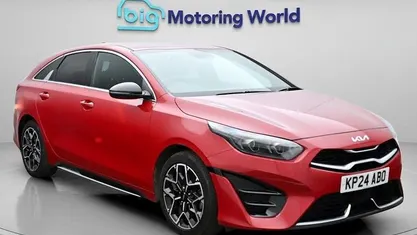 Używany Kia ProCeed GT-Line 159 KM (116 kW) 2023 Czerwony Kombi