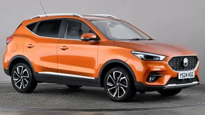 Used MG ZS Exclusive 111 HP (81 kW) 2024 Orange SUV