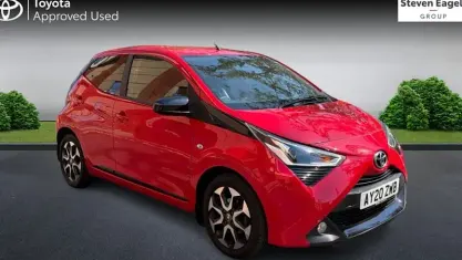 Used Toyota Aygo Trend 72 HP (52 kW) 2020 Red Hatchback