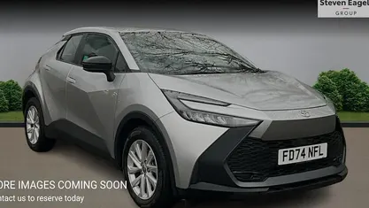 Used Toyota C-HR 140 HP (102 kW) 2026 SUV