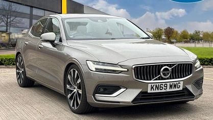 Begagnad Volvo S60 Inscription 250 HK (183 kW) 2019 Grå Sedan