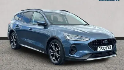 Used Ford Focus Active X 155 HP (114 kW) 2023 Blue Estate
