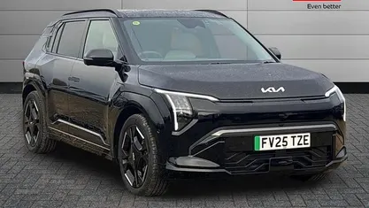 Used 2025 Kia EV3 GT-Line S SUV | £33,999 (Good price)